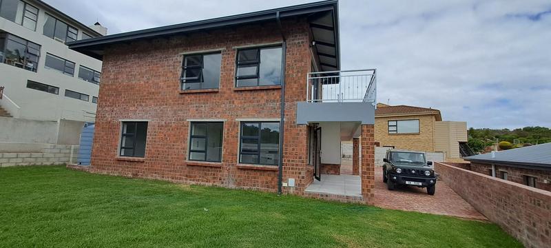 3 Bedroom Property for Sale in Stilbaai Wes Western Cape